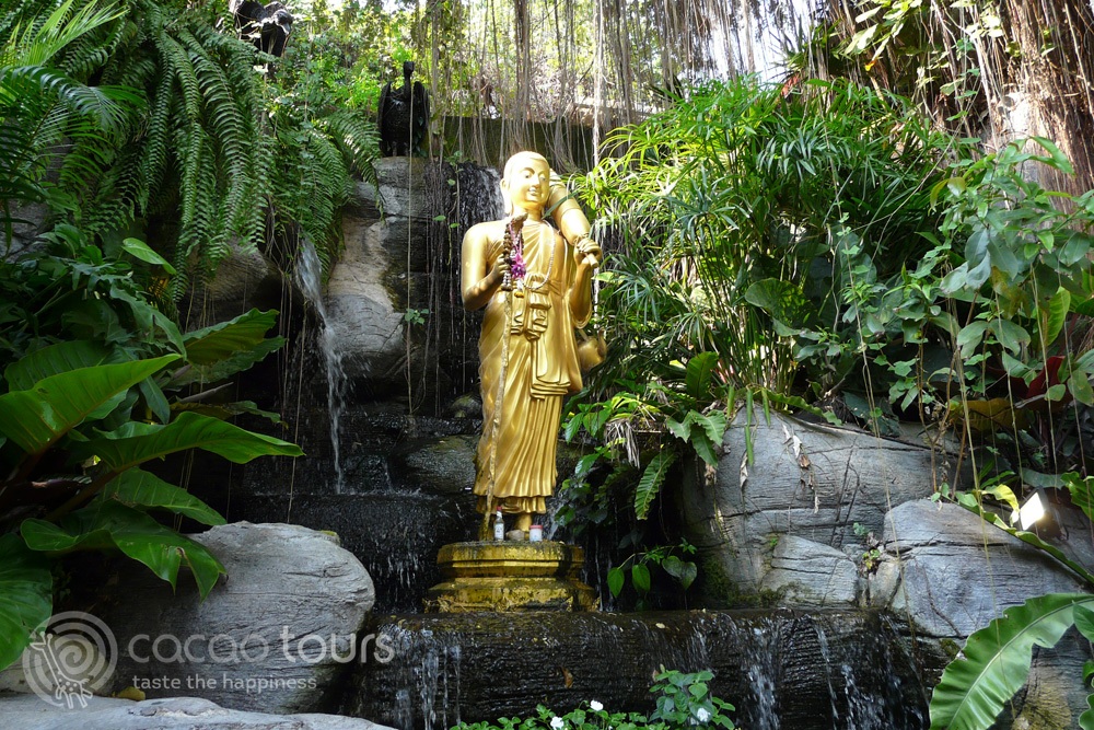 Храмът на Златната планина в Банкок (Wat Saket, Bangkok, Thailand)