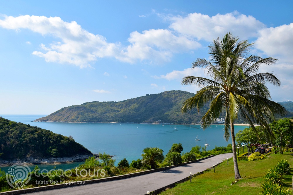 Панорамна гледка от нос Промтеп, Южен Пукет, Тайланд (Promthep Cape, Phuket, Thailand)