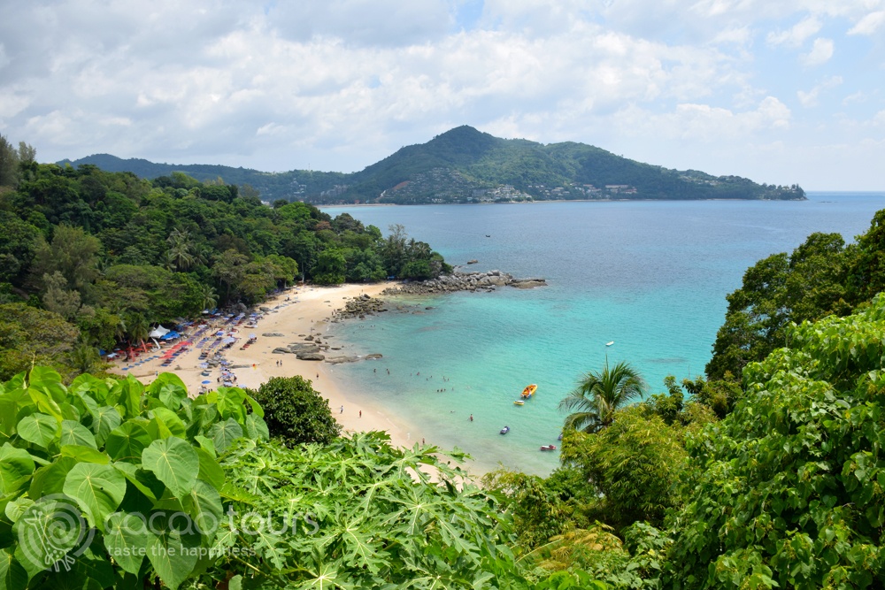 Красив пейзаж към плаж Лаем Синг, Пукет, Тайланд (Laem Singh, Phuket, Thailand)